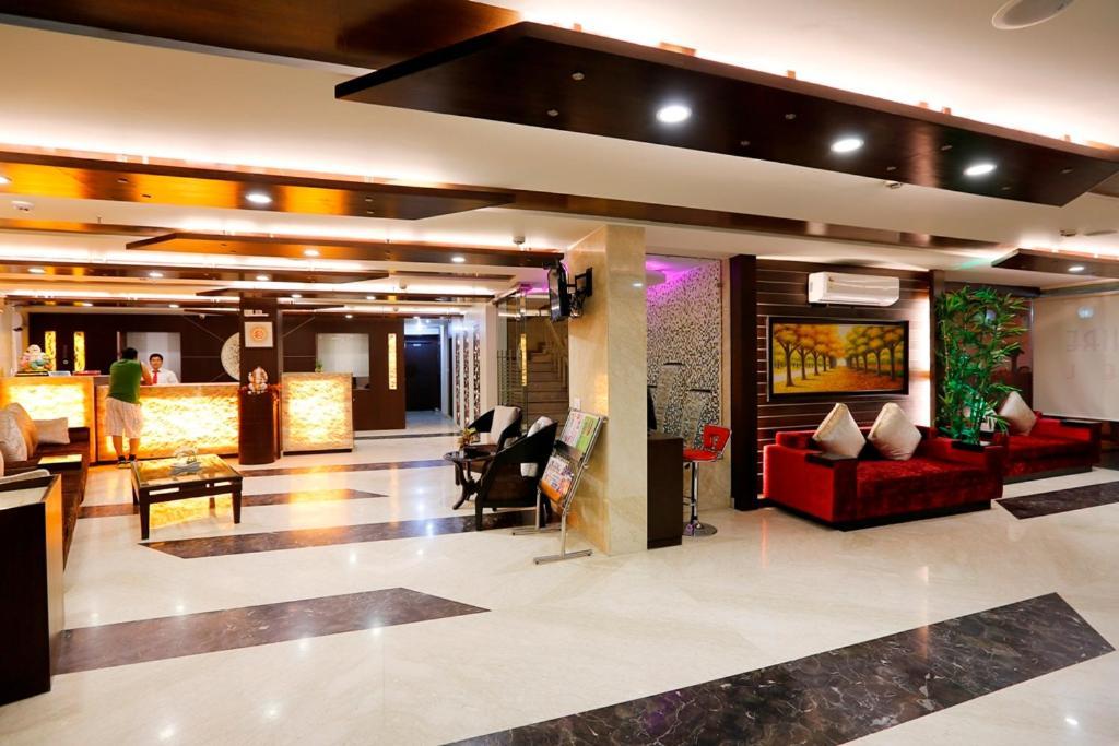 Airport La Sapphire Hotel & Restaurant นิวเดลี ภายนอก รูปภาพ