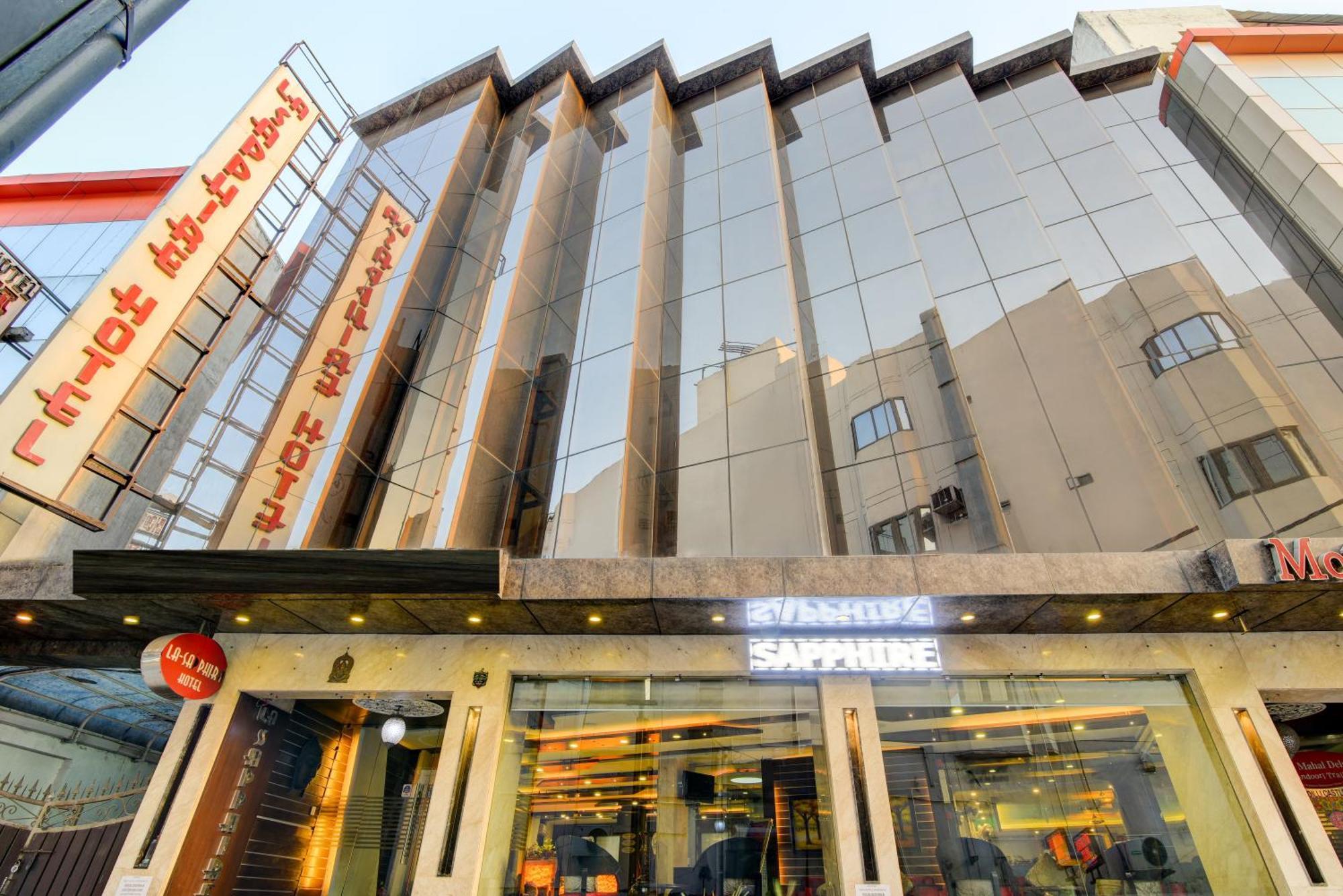 Airport La Sapphire Hotel & Restaurant นิวเดลี ภายนอก รูปภาพ
