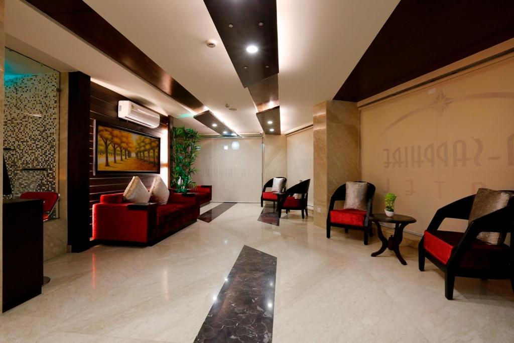 Airport La Sapphire Hotel & Restaurant นิวเดลี ภายนอก รูปภาพ
